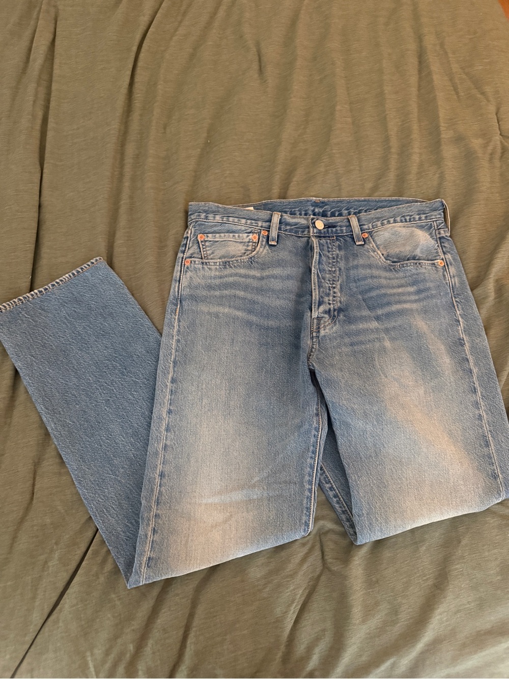 Levi’s 501 Premium Classic Light Wash Men’s Denim Straight Leg Jeans